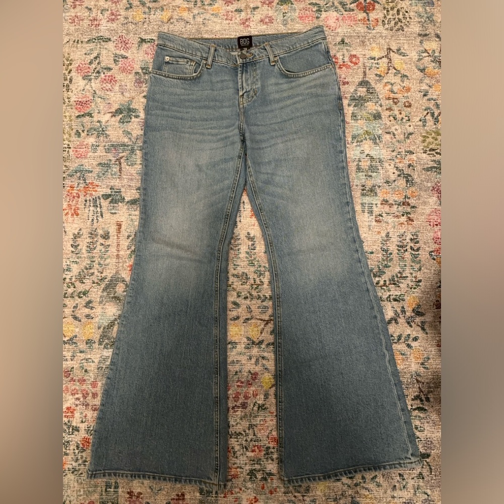 BDG flare jeans size 28